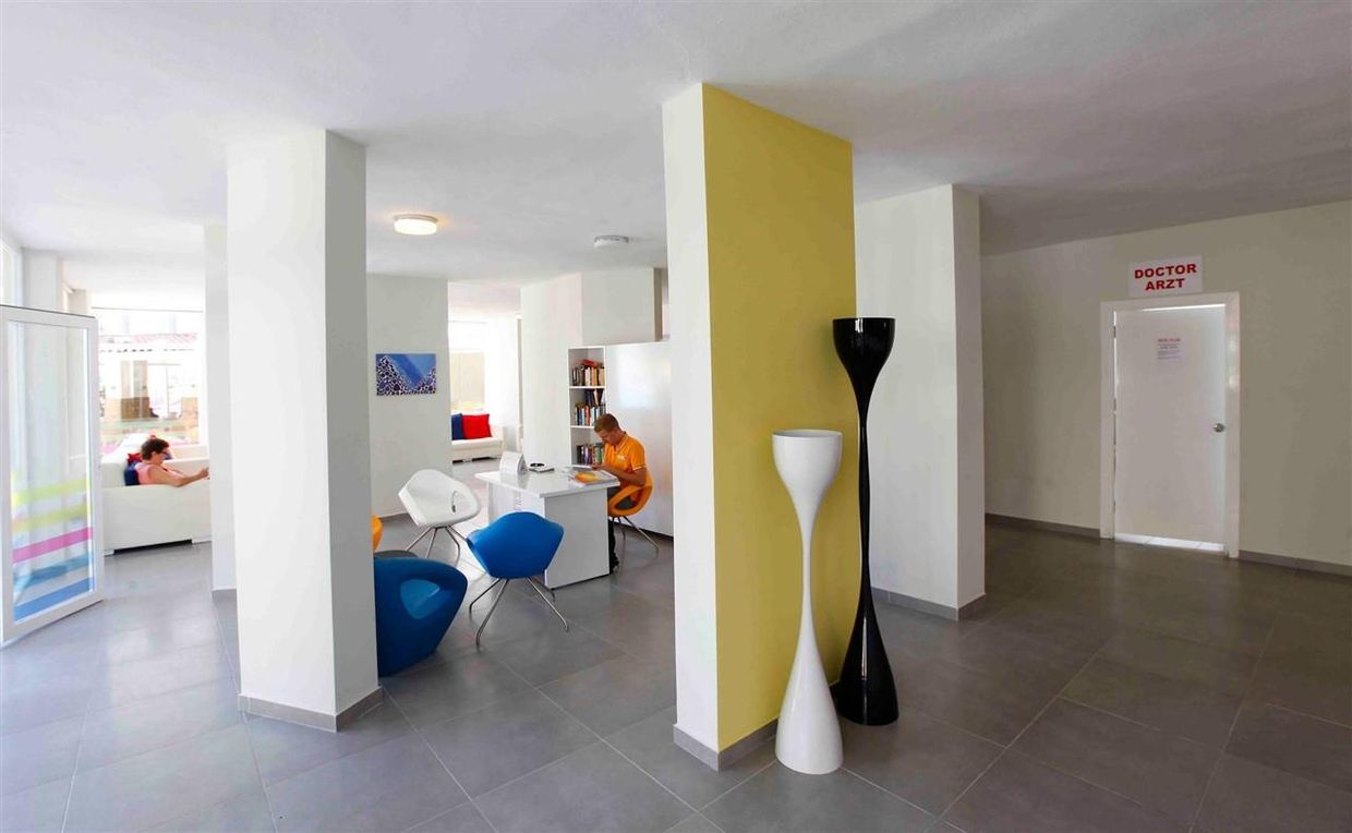 Sunlight Garden Hotel - 17