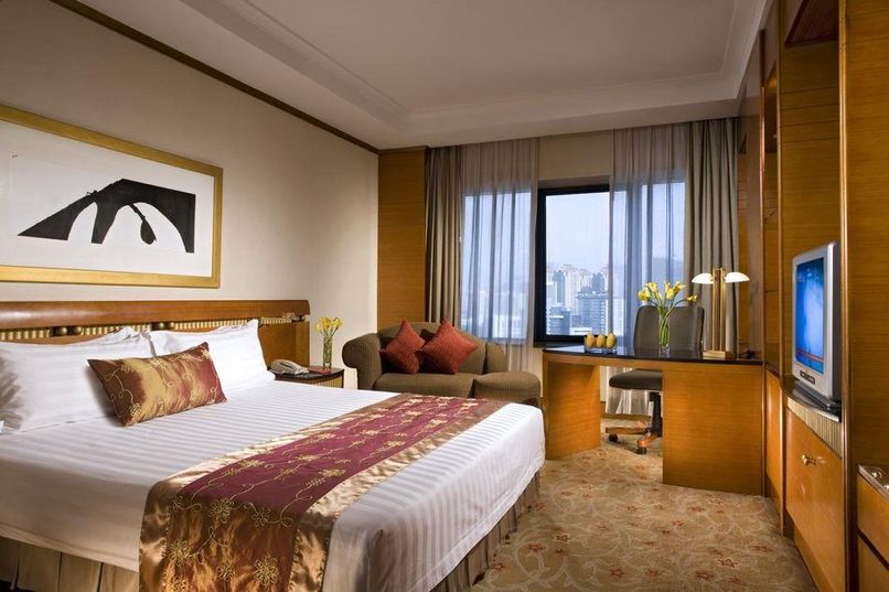 SWISSOTEL - 4