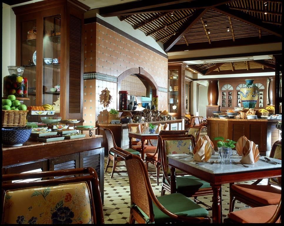 PARADOX SINGAPORE MERCHANT COURT AT CLARKE QUAY - 18