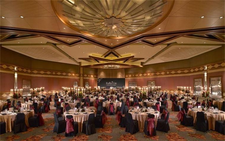 SWISSOTEL THE STAMFORD HOTEL - 12