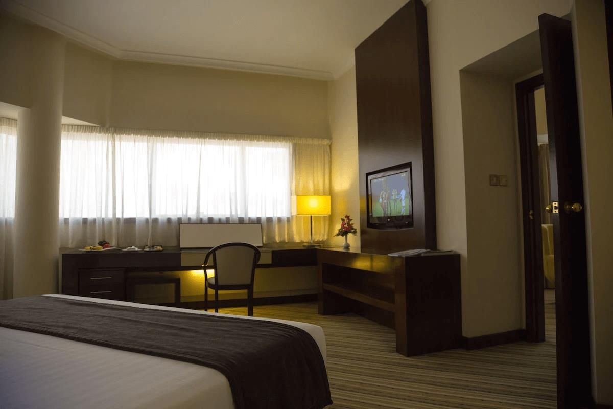 AAVRI HOTEL (ex. ARAVI HOTEL - 10