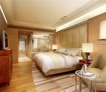 THE LEELA AMBIENCE GURUGRAM - 14