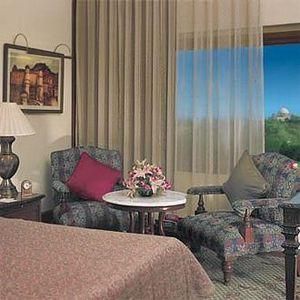 THE OBEROIS, NEW DELHI - 16