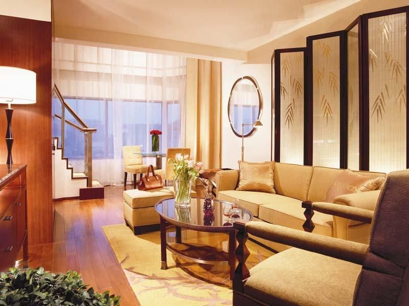 THE PENINSULA - 4