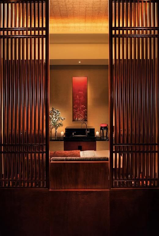THE PENINSULA - 6
