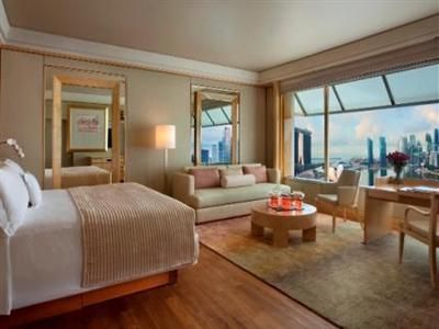 THE RITZ CARLTON MILLENNIA SINGAPORE - 7