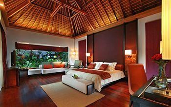 THE ROYAL SANTRIAN - The Luxury Beach Villa - 13