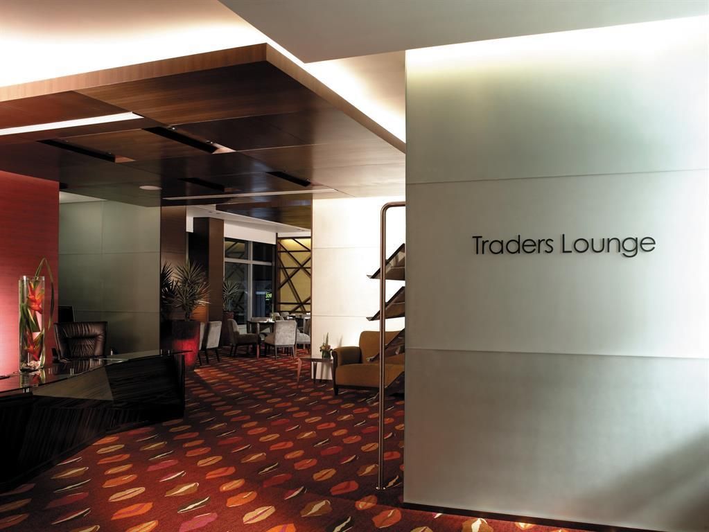TRADERS HOTEL - 10