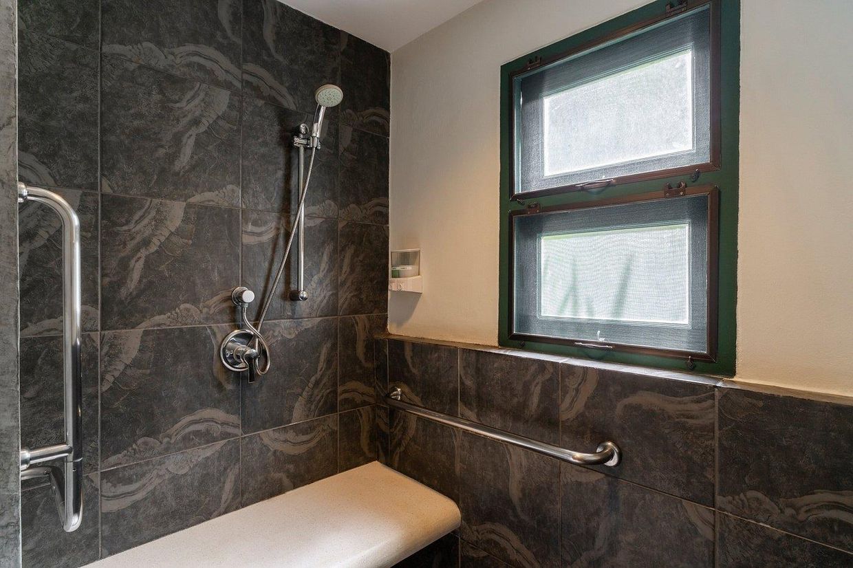 BAAN KHAOLAK BEACH RESORT - 25