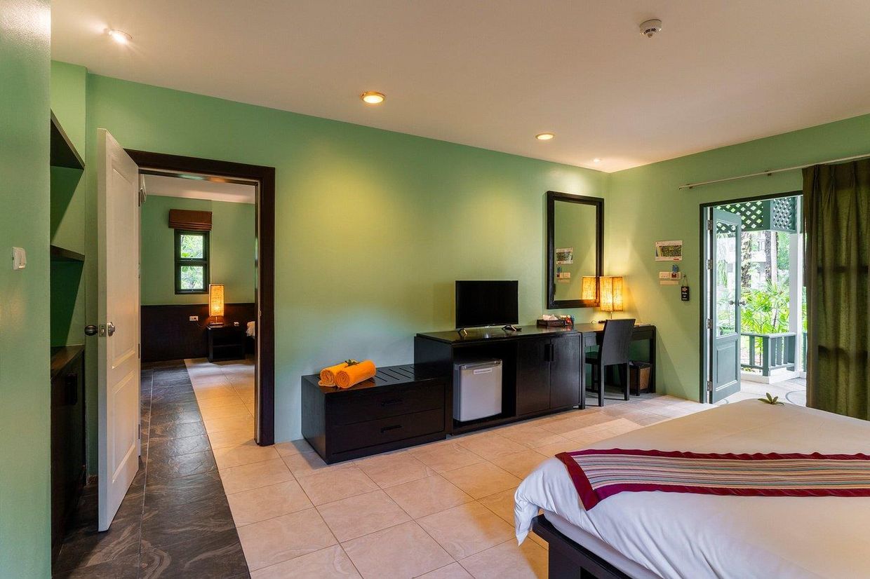 BAAN KHAOLAK BEACH RESORT - 39