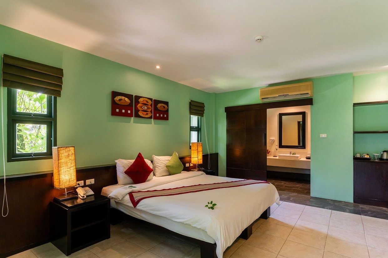 BAAN KHAOLAK BEACH RESORT - 42