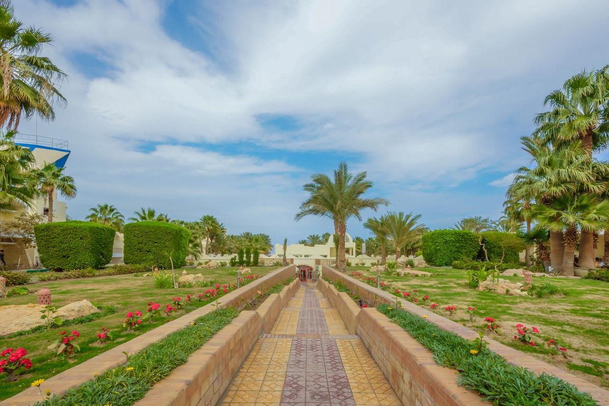 EMPIRE BEACH AQUA PARK - 14