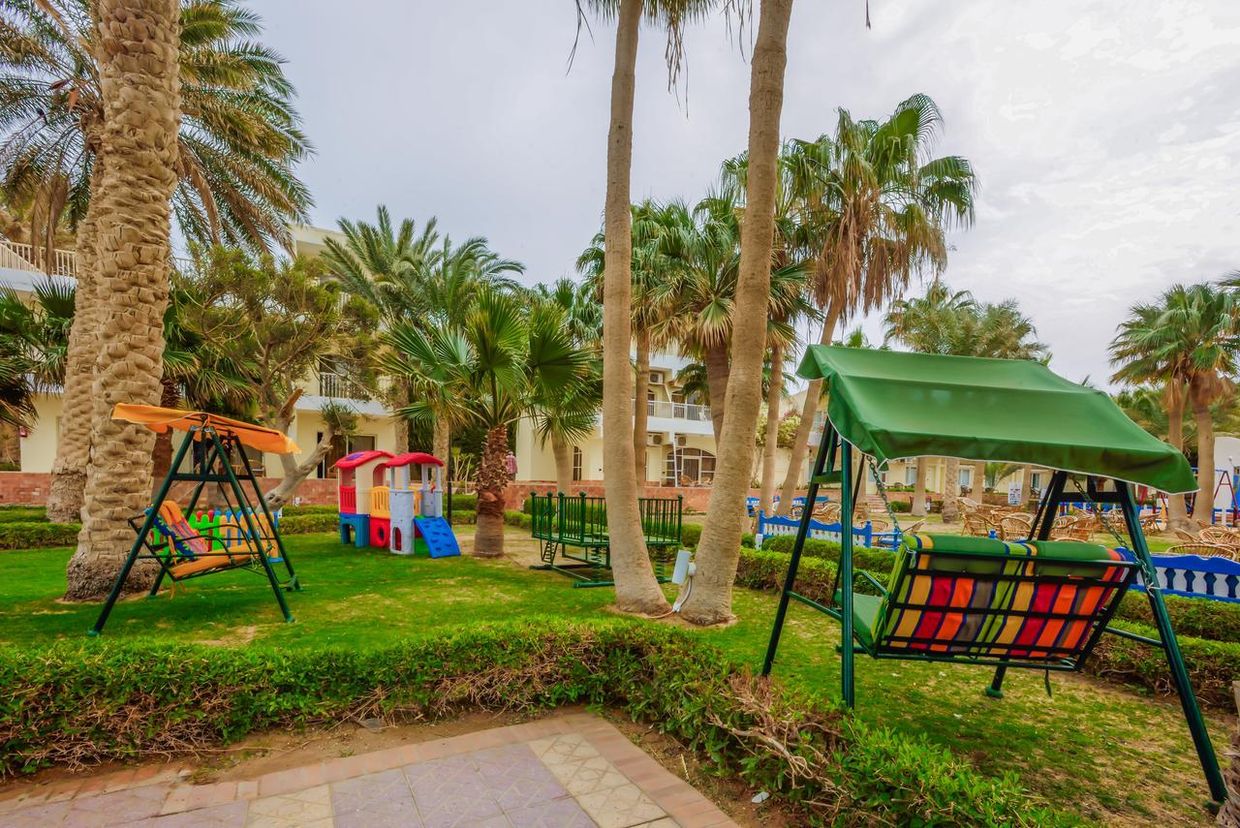 EMPIRE BEACH AQUA PARK - 10