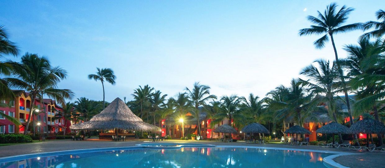 TROPICAL DELUXE PRINCESS - 19