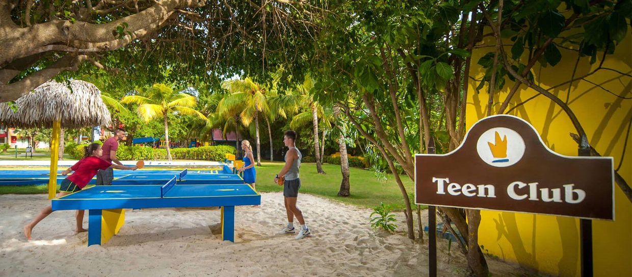 TROPICAL DELUXE PRINCESS - 22