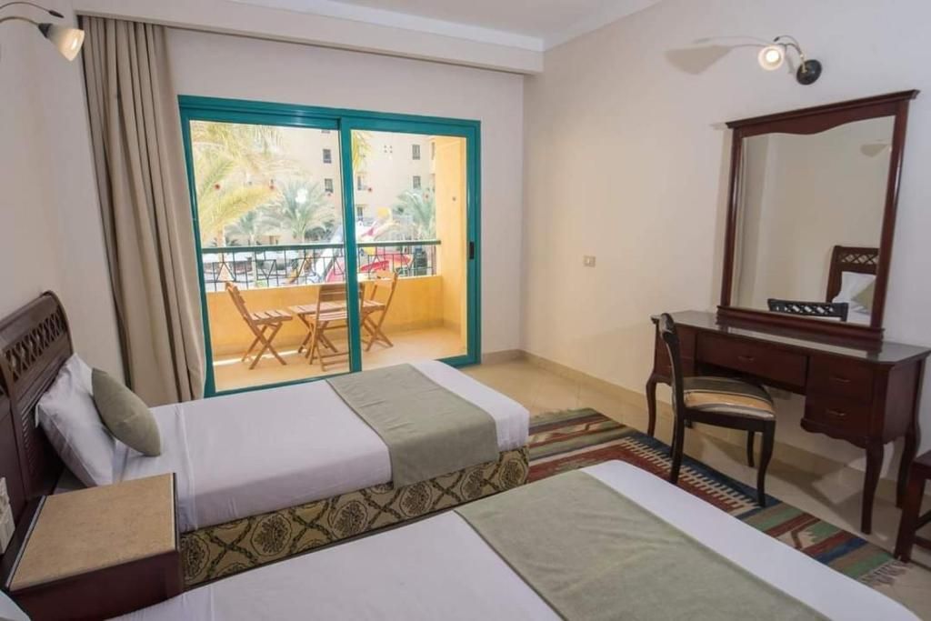 EAGLES DOWN TOWN ZAHABIA RESORT - 14