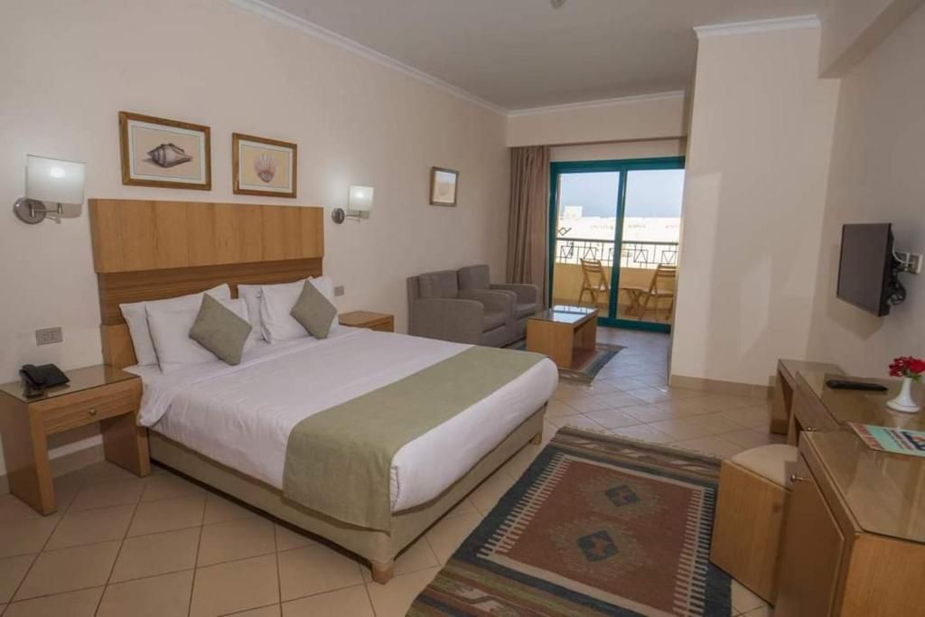 EAGLES DOWN TOWN ZAHABIA RESORT - 8