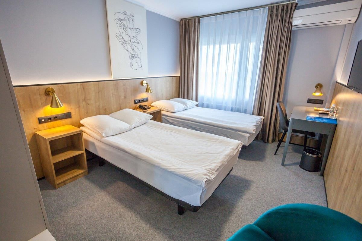 ИНТУРИСТ, отель - 5