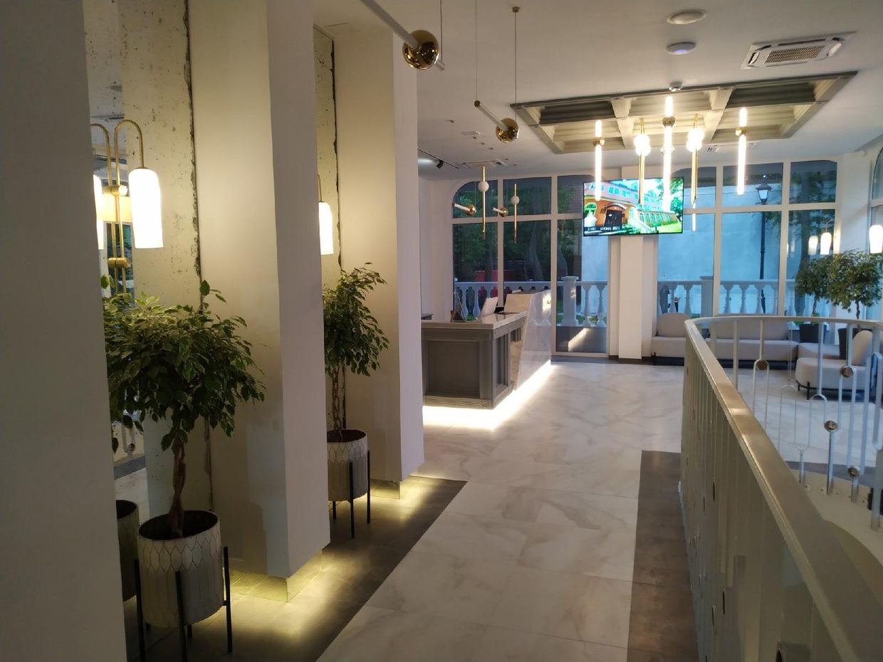 КОРОЛЕВА ЛУИЗА - 10