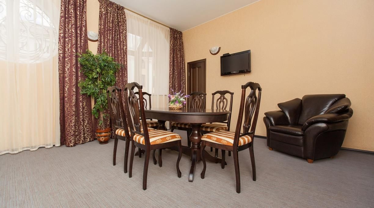 РЕГИНА НА УНИВЕРСИТЕТСКОЙ, отель - 2