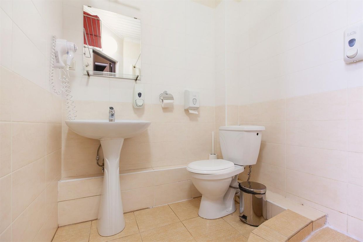 РЕГИНА НА УНИВЕРСИТЕТСКОЙ, отель - 11