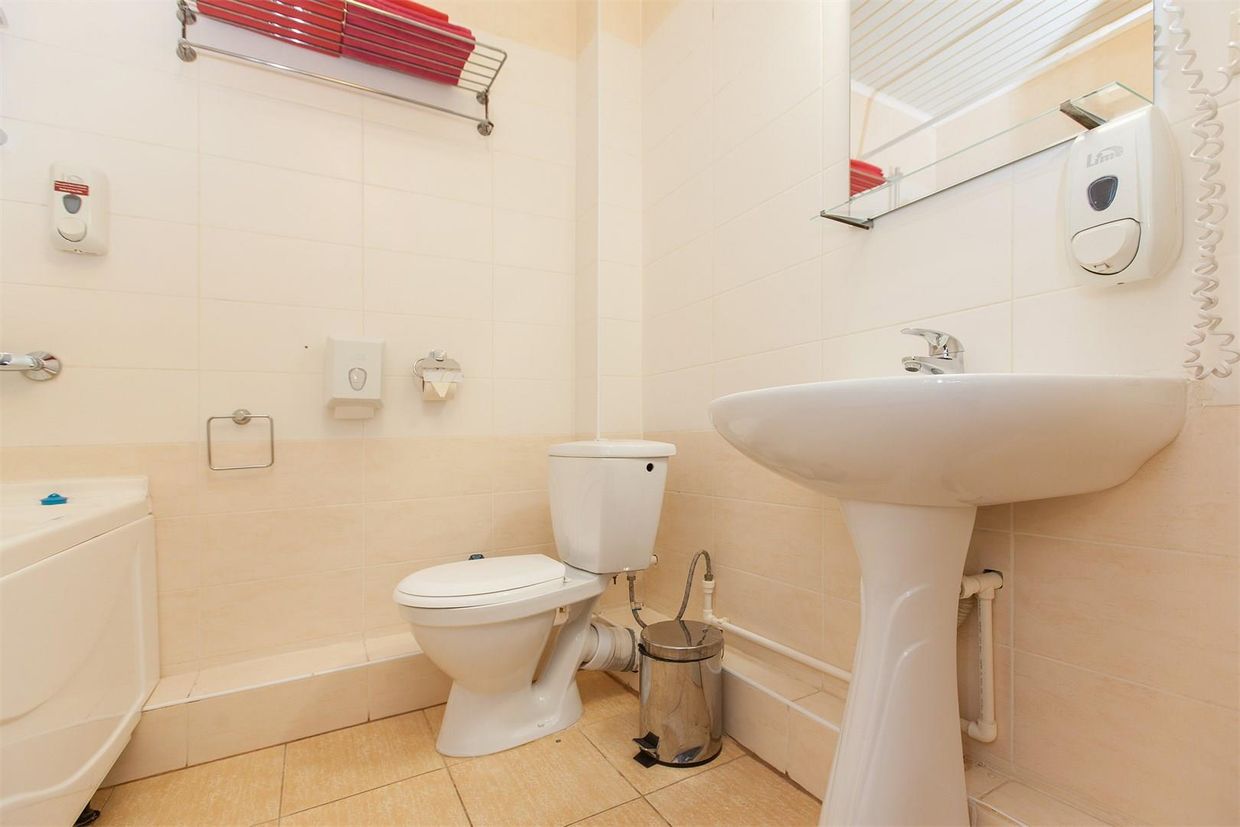 РЕГИНА НА УНИВЕРСИТЕТСКОЙ, отель - 13