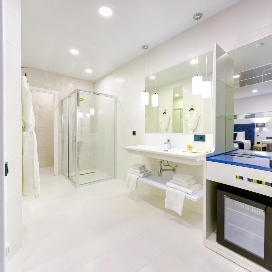 КОНГРЕСС-ОТЕЛЬ МЕРИДИАН, гостиница - 16