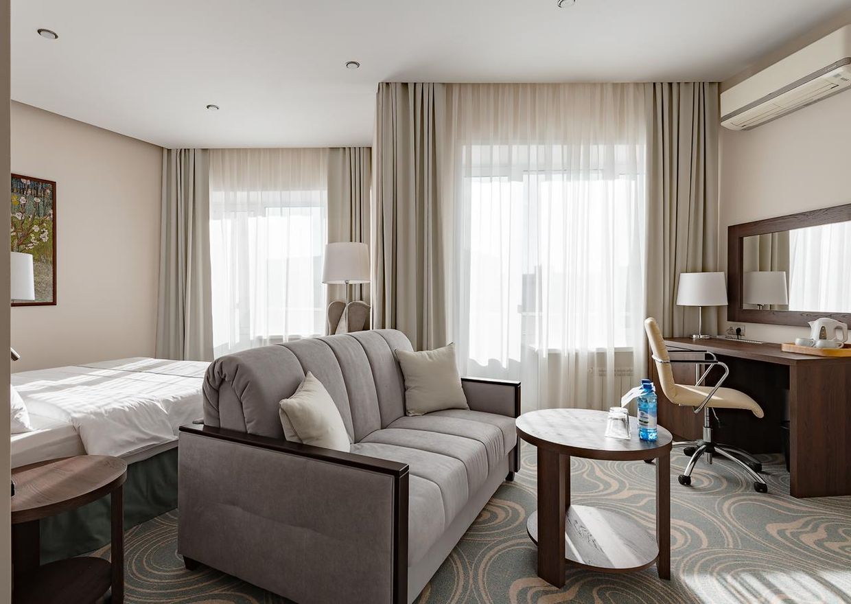 ОКТЯБРЬСКАЯ, гостиница - 12