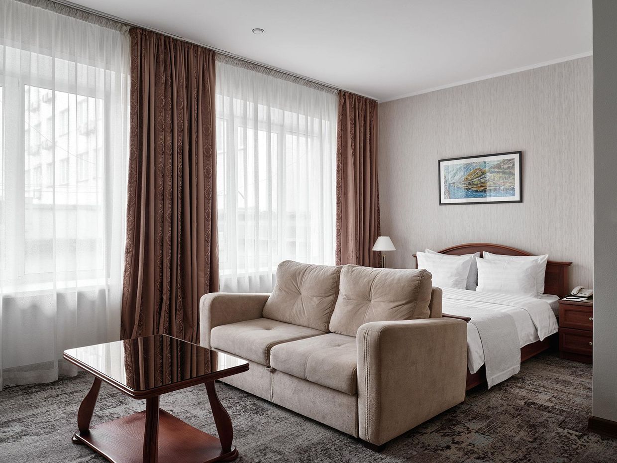 ОКТЯБРЬСКАЯ, гостиница - 32