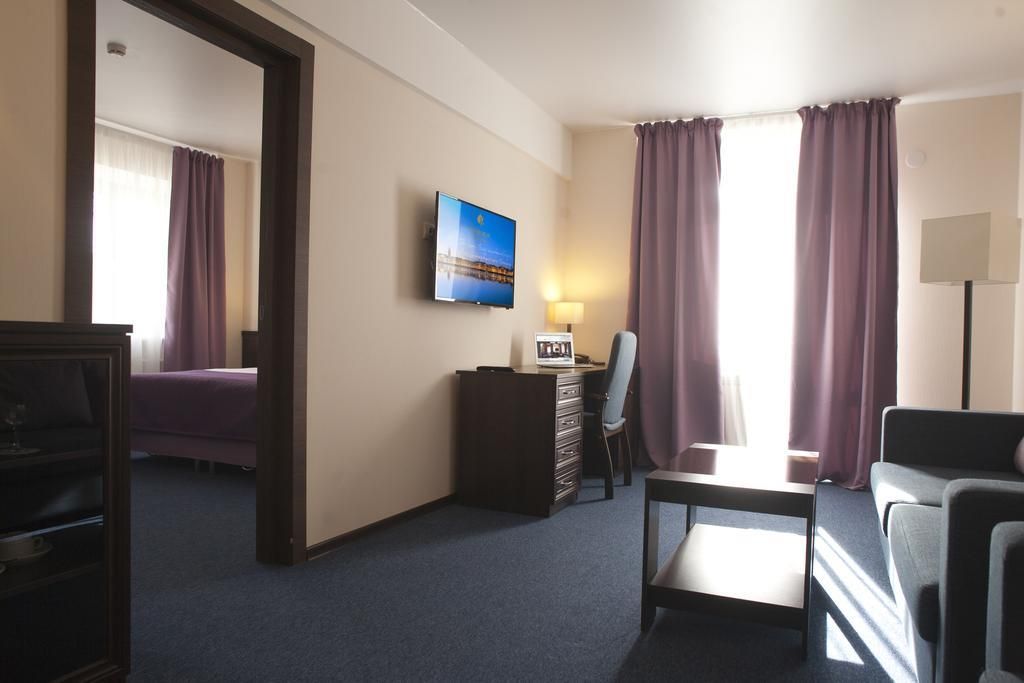 РУСЬ, отель - 4