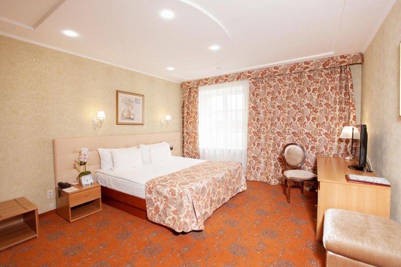 БЕРЕЗКА, парк-отель - 4