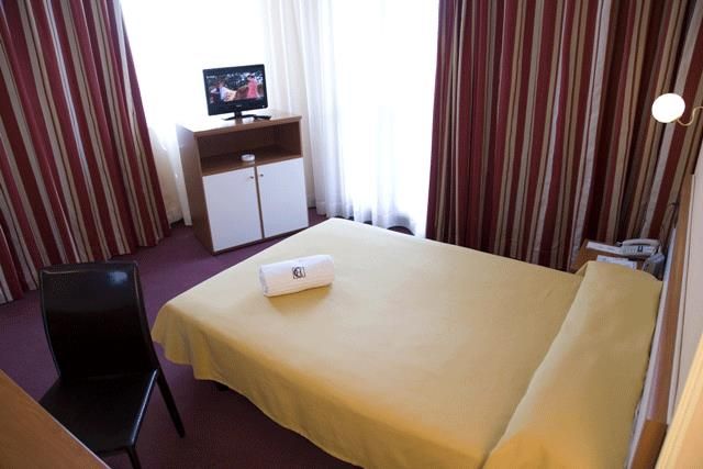 BEST WESTERN PLUS CONGRESS HOTEL - 11