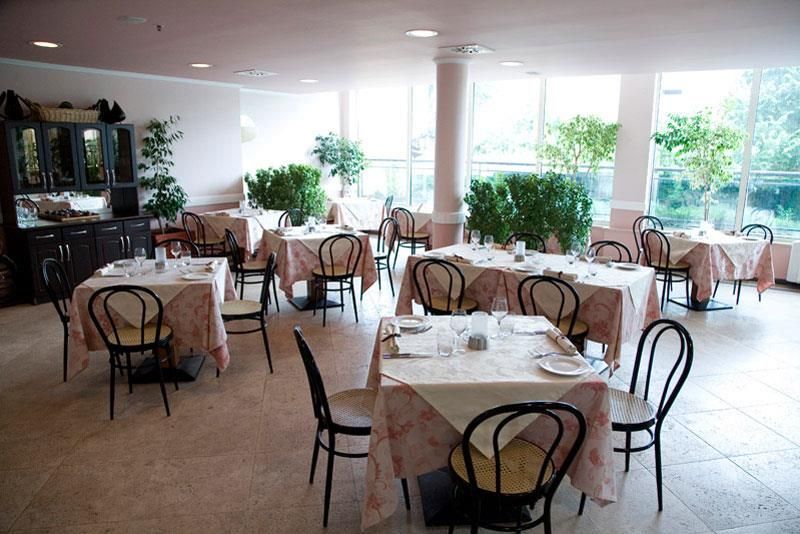 BEST WESTERN PLUS CONGRESS HOTEL - 10