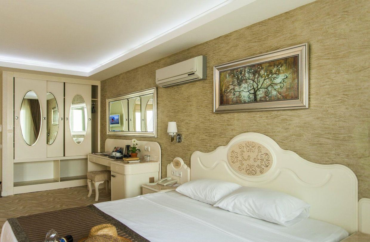 White Gold Hotel - 12