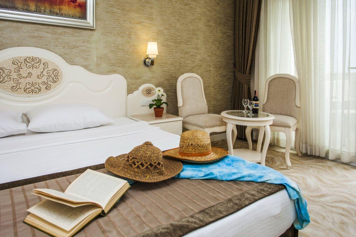 White Gold Hotel - 10