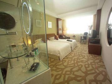 KEMPINSKI  - 4