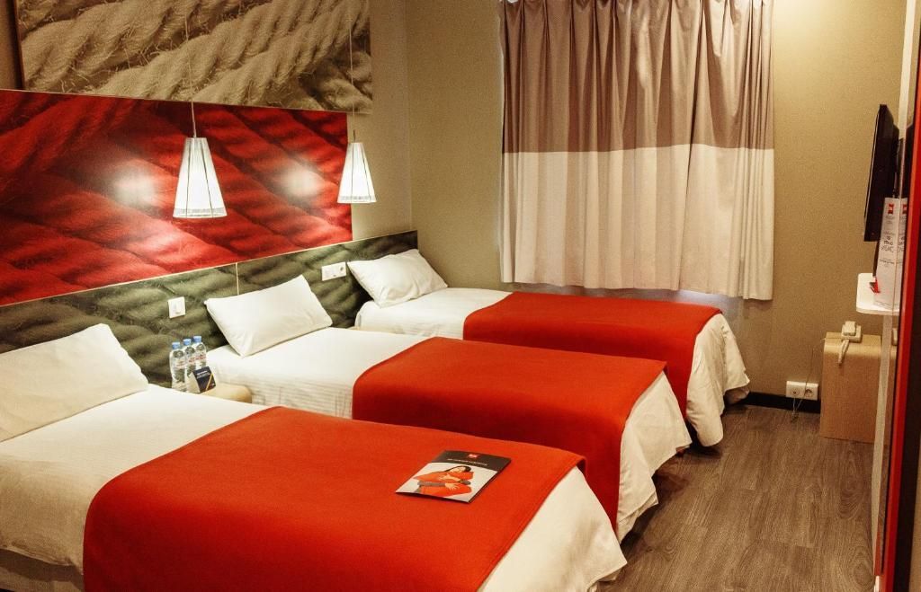 IBIS NIZHNY NOVGOROD - 4