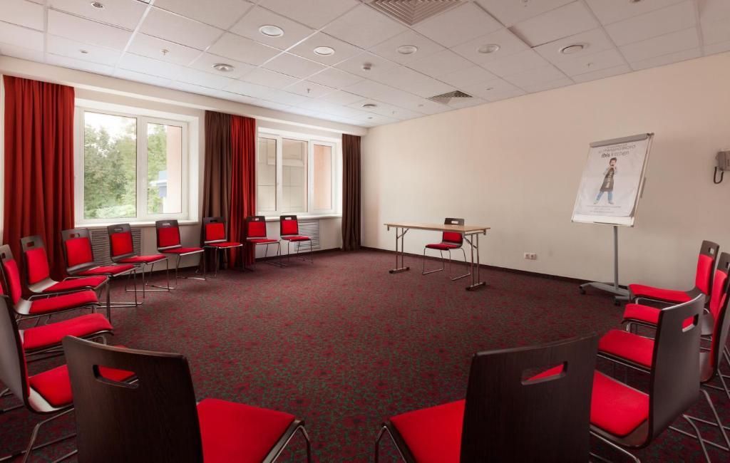 IBIS NIZHNY NOVGOROD - 10