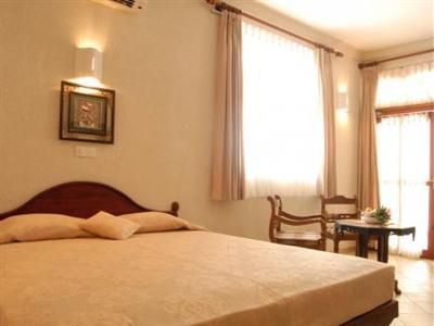 OASEY BEACH GUESTHOUSE - 13