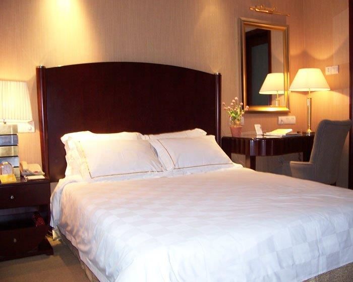 GRAND INTERNATIONAL - 27