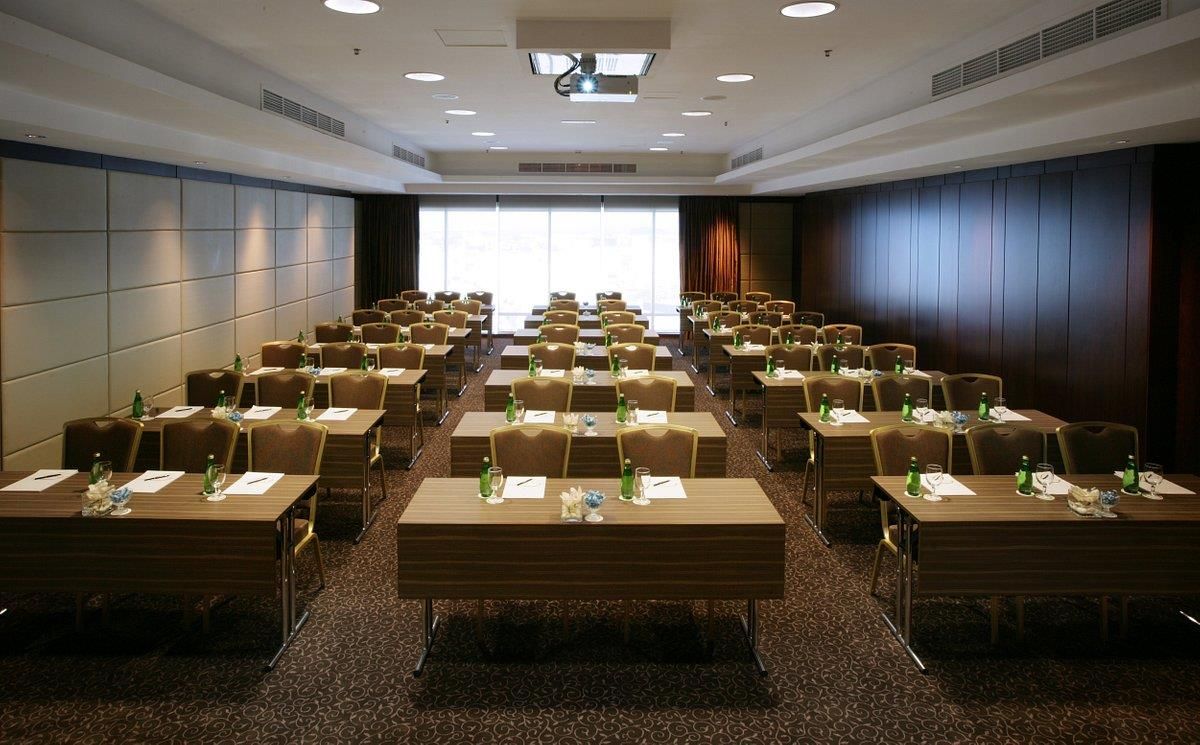 LA SUITE DUBAI HOTEL & APARTMENTS (ex. FRASER SUITE DUBAI) - 21