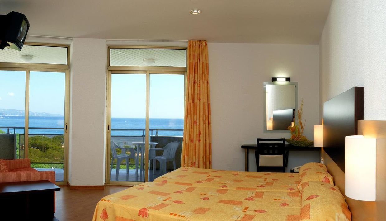 BLAUMAR BLANES - 4