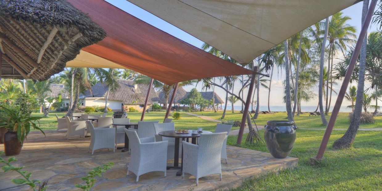 BLUEBAY BEACH RESORT & SPA - 21