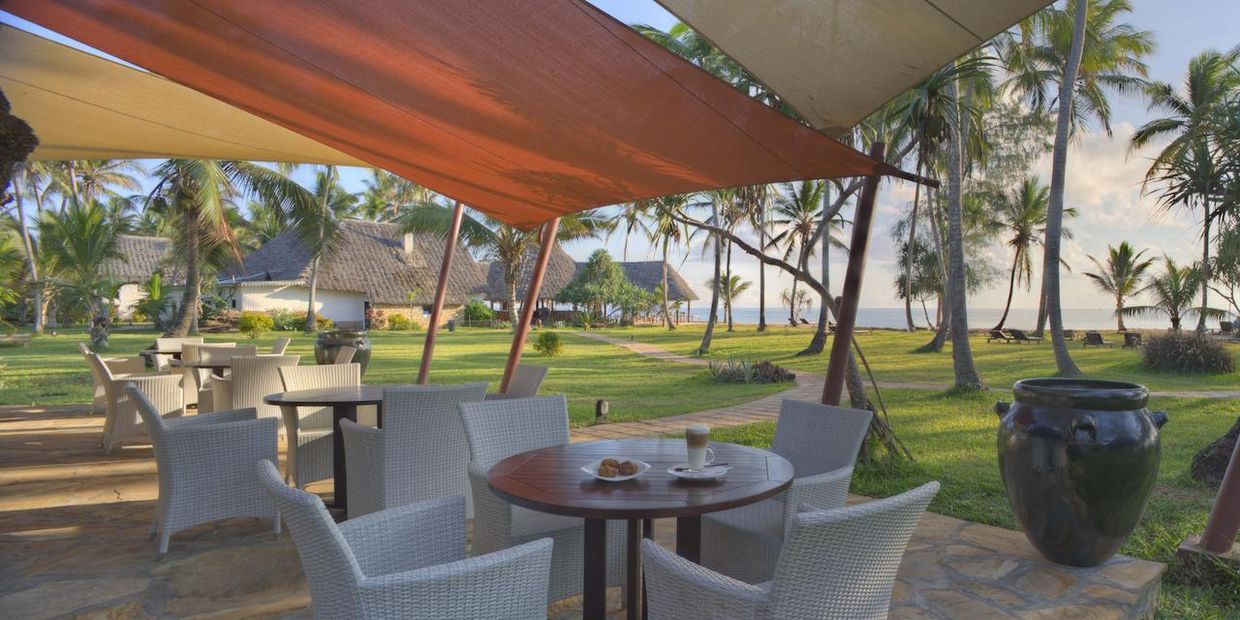 BLUEBAY BEACH RESORT & SPA - 24