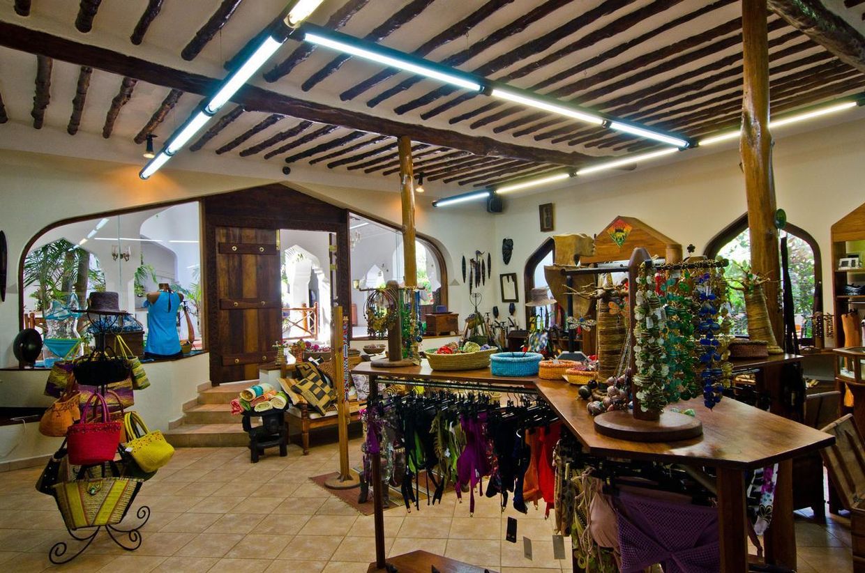 BLUEBAY BEACH RESORT & SPA - 4