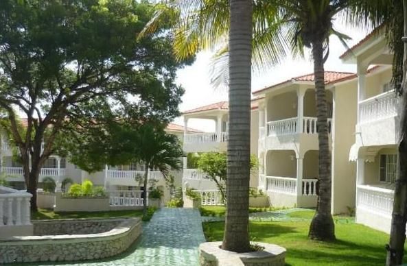 LIFESTYLE CROWN RESIDENCE SUITES - 4