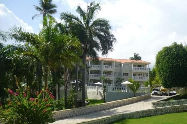 LIFESTYLE CROWN RESIDENCE SUITES - 8