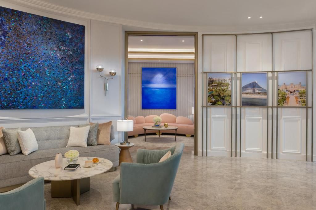 JUMEIRAH EMIRATES TOWER - 35