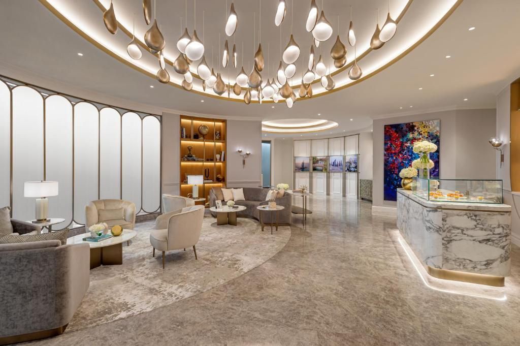 JUMEIRAH EMIRATES TOWER - 36