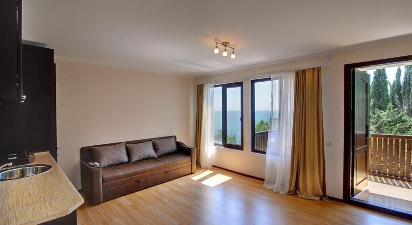 ЗЕЛЕНЫЙ МЫС, парк-отель - 2